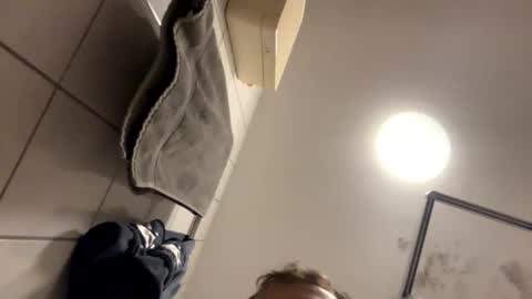 armyskater32 online show from September 19, 9:26 pm