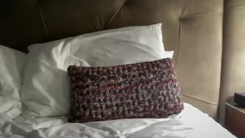 Snapshot of arnie774u chatting on November 20, 11:59 pm arnie774u online show from November 20, 11:59 pm