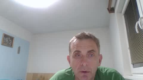 Snapshot of aromannn chatting on September 9, 5:34 pm aromannn online show from September 9, 5:34 pm