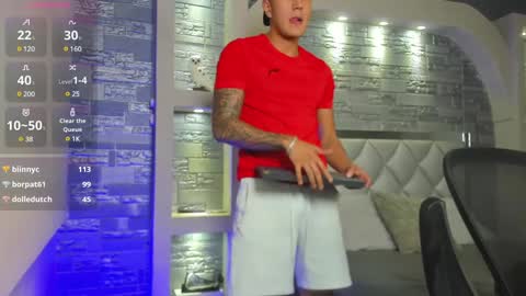 Snapshot of aron_bolt chatting on January 21, 5:09 pm ARON BOLT online show from January 21, 5:09 pm