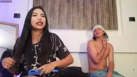 Snapshot of aron_gomez chatting on September 30, 3:00 am aron online show from September 30, 3:00 am