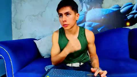 aron_pulse online show from March 21, 1:37 pm