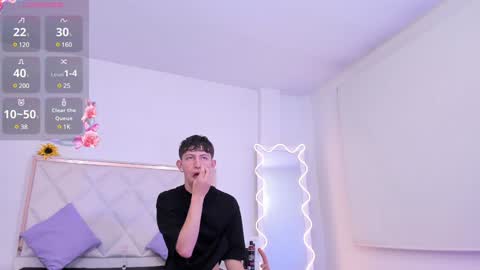  your aron  online show from December 5, 3:15 am