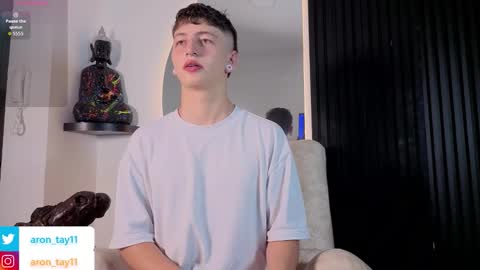  your aron  online show from November 5, 3:06 am