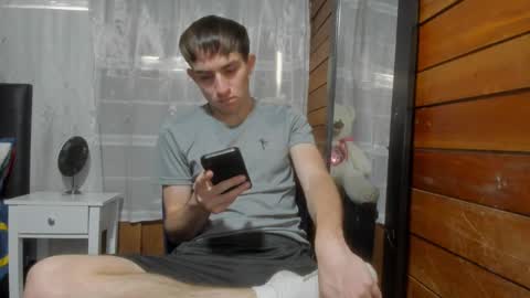 Snapshot of arongfranco chatting on February 14, 7:44 pm Aron G Franco online show from February 14, 7:44 pm