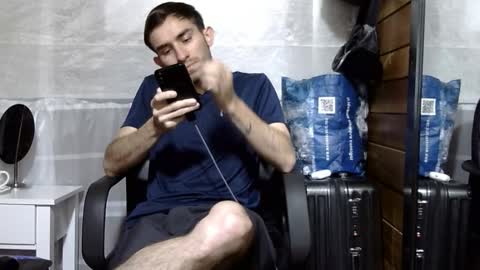 Snapshot of arongfranco chatting on November 27, 6:10 pm Aron G Franco online show from November 27, 6:10 pm