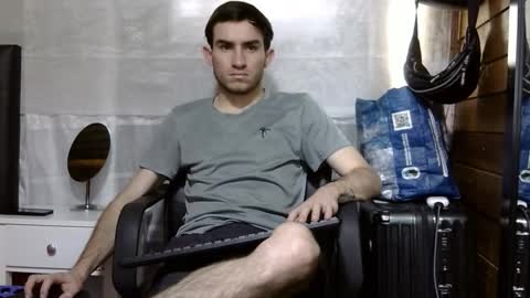 Snapshot of arongfranco chatting on December 16, 4:45 pm Aron G Franco online show from December 16, 4:45 pm