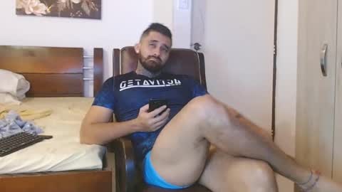 aronmiller online show from December 11, 3:05 pm