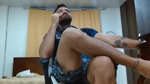 aronmiller online show from January 19, 1:00 am