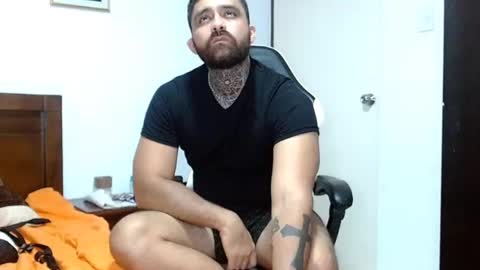 aronmiller online show from October 10, 9:03 pm