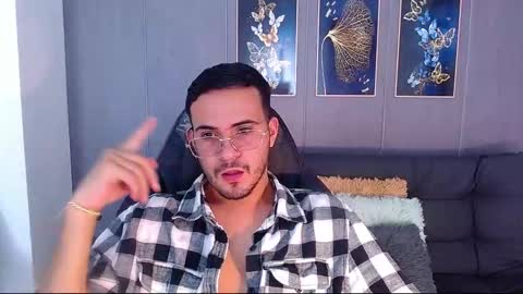 Adrian online show from September 23, 7:50 pm