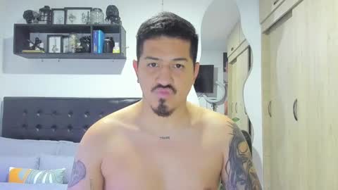 Snapshot of aronwilliams69 chatting on October 18, 2:36 am ARON Independent model online show from October 18, 2:36 am