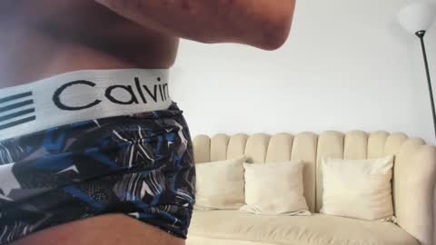   online show from September 23, 8:01 pm