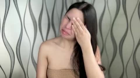 KATE MORE  online show from September 28, 4:18 am