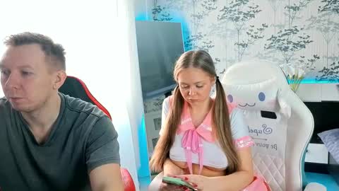 art_cam_ online show from February 26, 8:02 am