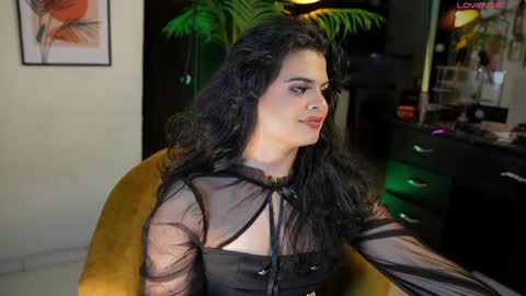 Chloe  online show from December 2, 2:42 am