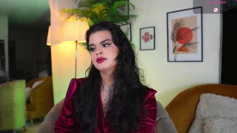 Chloe  online show from February 27, 6:09 pm