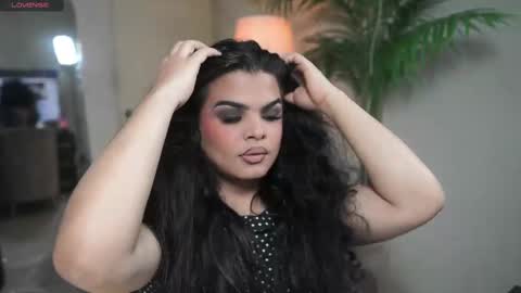 Chloe  online show from October 1, 11:22 pm