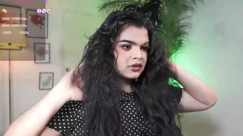 Chloe  online show from October 29, 12:02 am