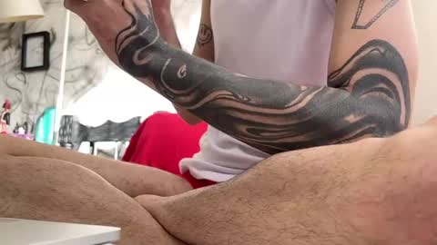 Snapshot of arteemiis chatting on December 22, 2:27 pm online show from December 22, 2:27 pm