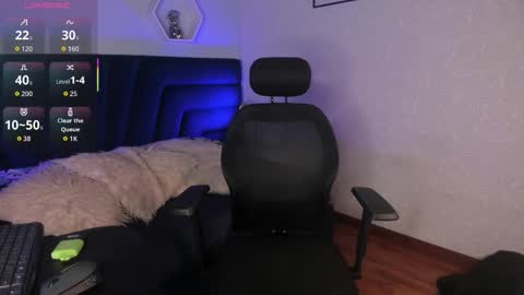 artemis_nyx online show from November 13, 8:30 pm