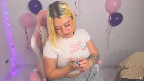 Val online show from November 24, 1:16 am