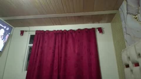 Snapshot of arthur1718 chatting on March 3, 3:34 am arthur1718 online show from March 3, 3:34 am