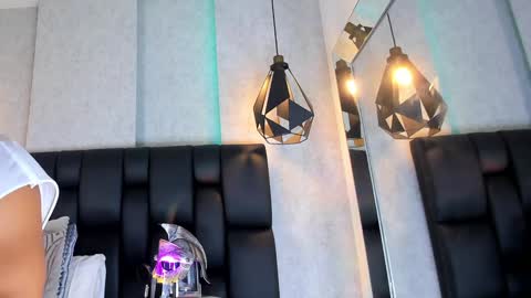 Arthur online show from December 2, 2:09 am