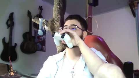 artorias 4 online show from December 20, 6:24 pm