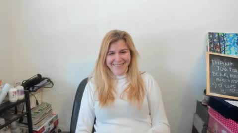 MIA online show from January 8, 11:01 am