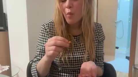 MIA online show from January 17, 10:35 pm