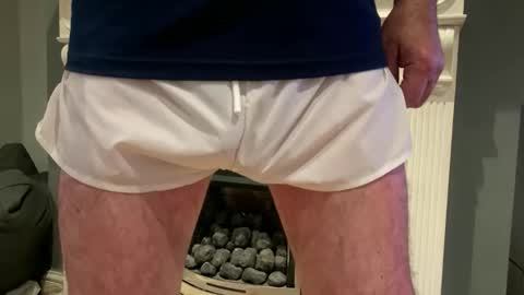 artybee online show from November 10, 10:47 am