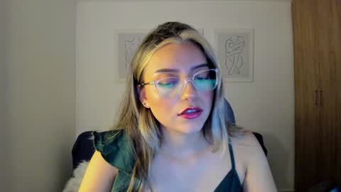 Zahaara online show from January 19, 11:10 pm