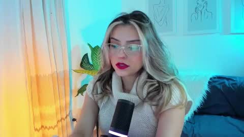 Zahaara online show from March 5, 9:59 pm