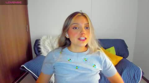 Zahaara online show from October 13, 9:48 pm