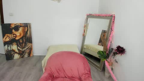 Snapshot of arya_lexa chatting on November 23, 7:02 pm Arya online show from November 23, 7:02 pm