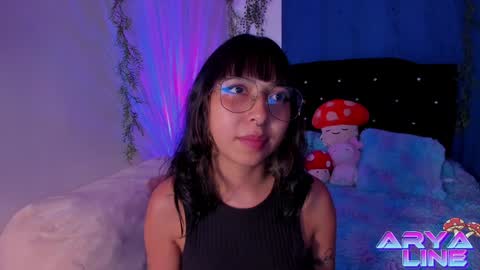 Snapshot of arya_line chatting on January 10, 6:42 am Arys online show from January 10, 6:42 am