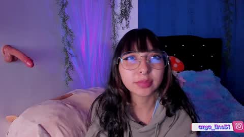 Snapshot of arya_line chatting on January 23, 5:13 am Arys online show from January 23, 5:13 am