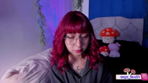 Snapshot of arya_line chatting on March 1, 1:32 am Arys online show from March 1, 1:32 am