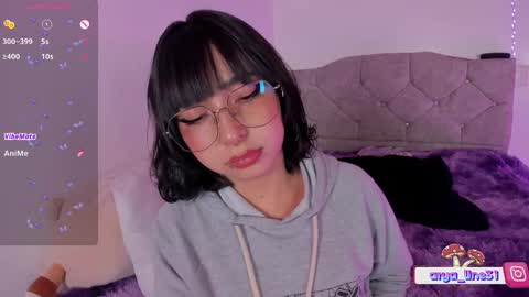 Snapshot of arya_line chatting on September 10, 3:28 am Arys online show from September 10, 3:28 am