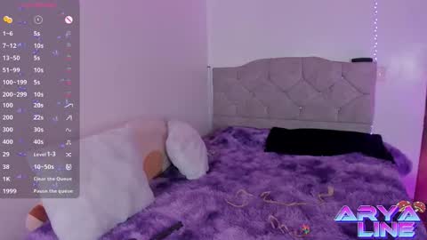 Snapshot of arya_line chatting on September 12, 12:44 am Arys online show from September 12, 12:44 am