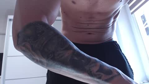 Snapshot of aryanaian1 chatting on November 26, 12:50 pm AryanAian1 online show from November 26, 12:50 pm