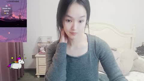 Lily online show from February 15, 3:47 am