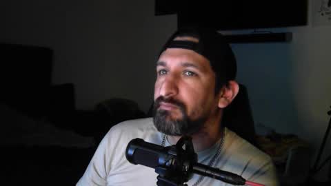 Snapshot of asanator101 chatting on September 9, 2:55 am devilPup75 online show from September 9, 2:55 am