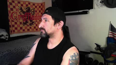 Snapshot of asanator101 chatting on September 25, 9:24 am devilPup75 online show from September 25, 9:24 am