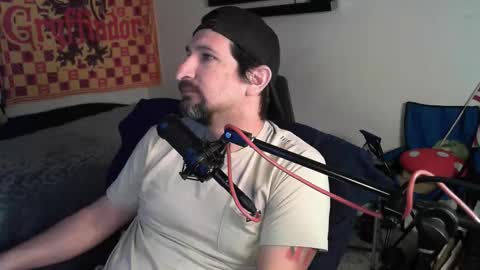 Snapshot of asanator101 chatting on October 24, 8:00 am devilPup75 online show from October 24, 8:00 am