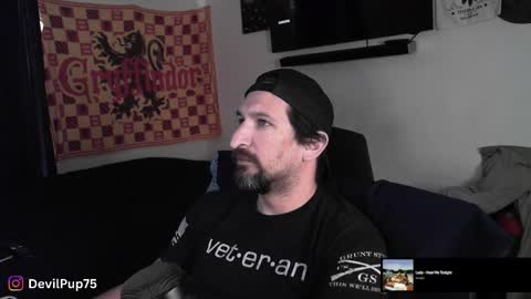 Snapshot of asanator101 chatting on October 30, 2:18 pm devilPup75 online show from October 30, 2:18 pm