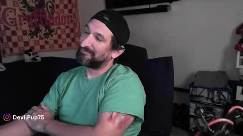 Snapshot of asanator101 chatting on November 17, 2:12 pm devilPup75 online show from November 17, 2:12 pm