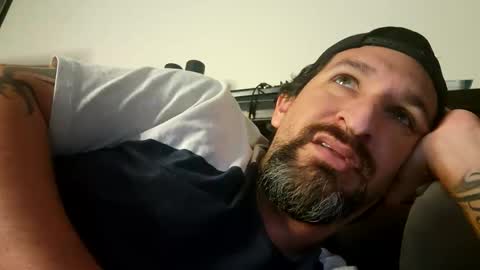 Snapshot of asanator101 chatting on November 30, 8:24 pm devilPup75 online show from November 30, 8:24 pm