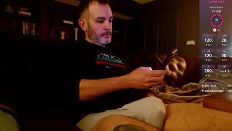 Snapshot of aschke chatting on December 20, 7:21 pm aschke online show from December 20, 7:21 pm